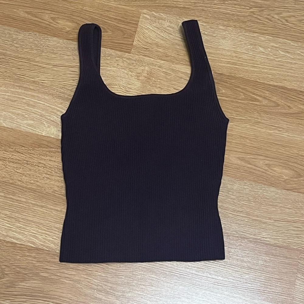 Babaton Purple Scupt Knit Sleeveless Tank Top